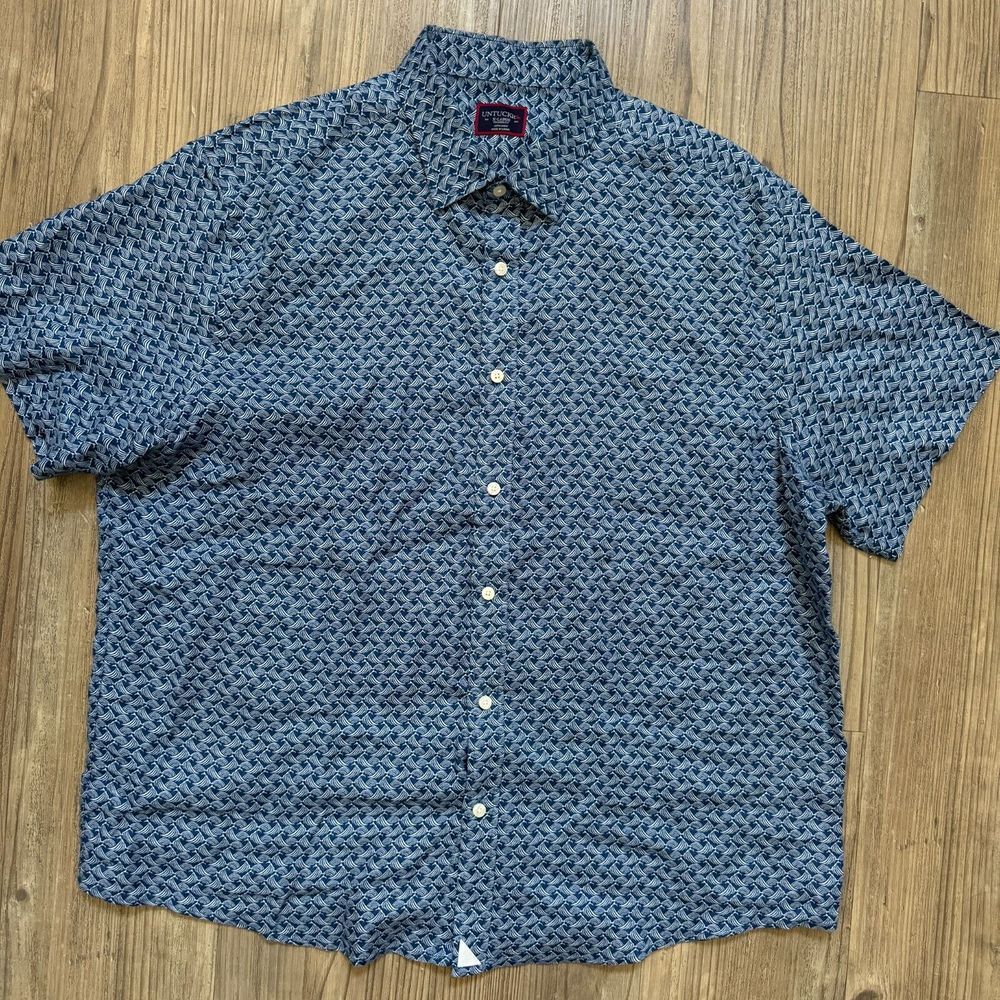 Untuckit Blue Patterned Casual Button Down Shirt - image 1
